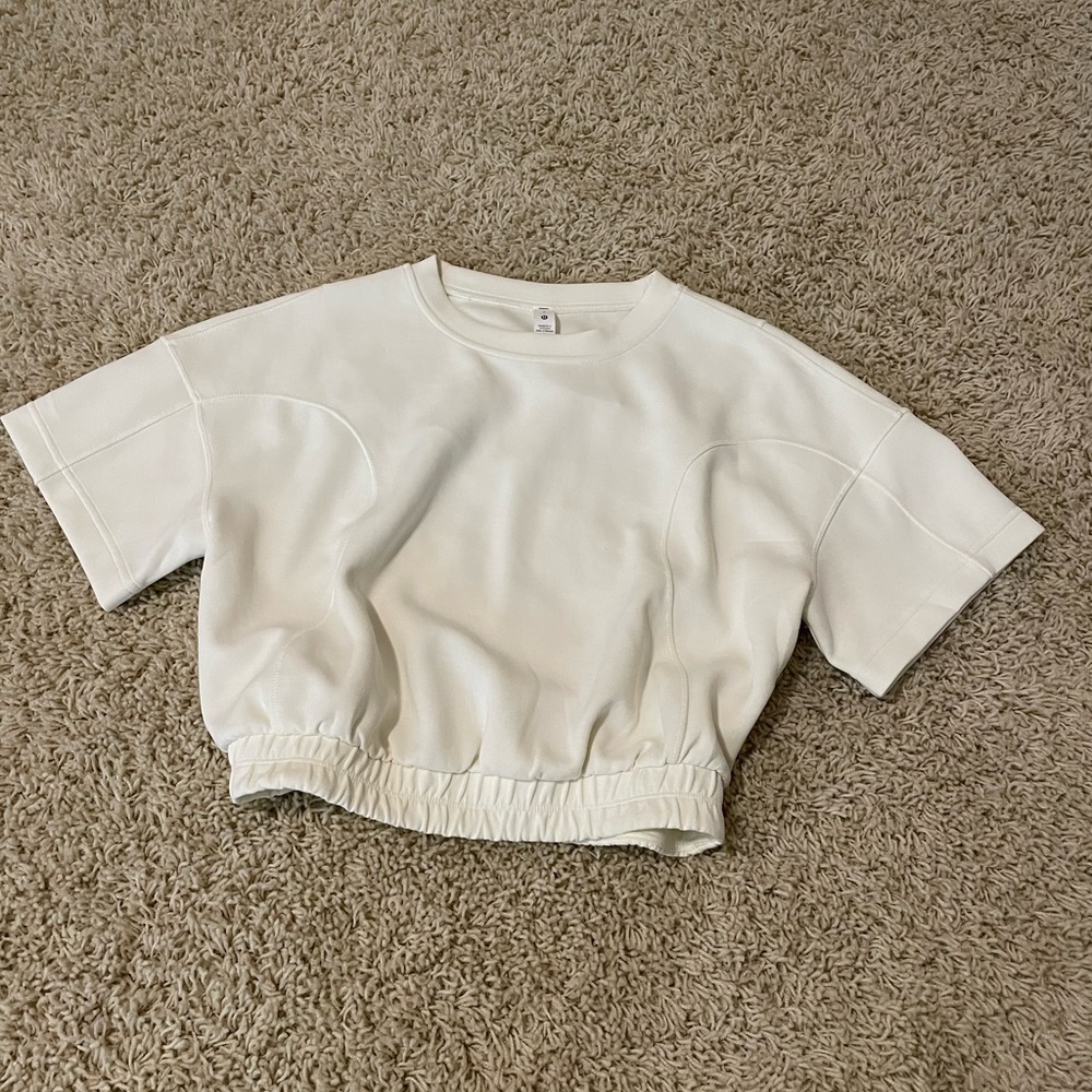 N/A🍃Lululemon cropped gathered t, size 4
